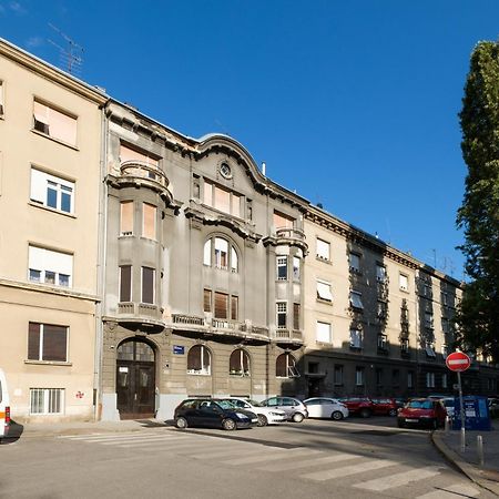 זאגרב Apartments Lucky Place מראה חיצוני תמונה