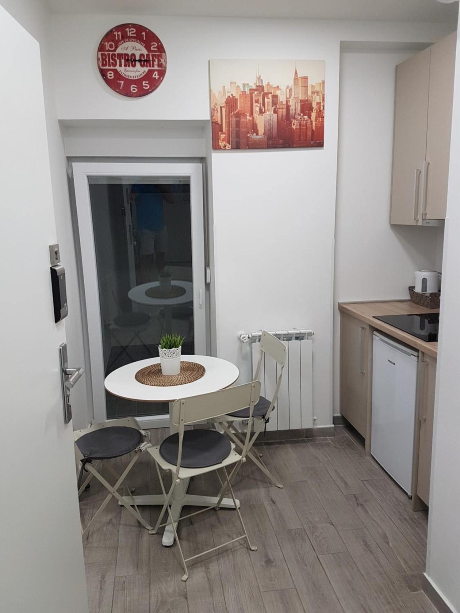 זאגרב Apartments Lucky Place מראה חיצוני תמונה